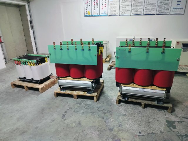 矿用电力变压器