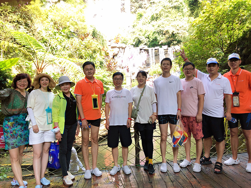凝聚团队 再创辉煌——记2022年威廉希尔清远之旅 .jpg